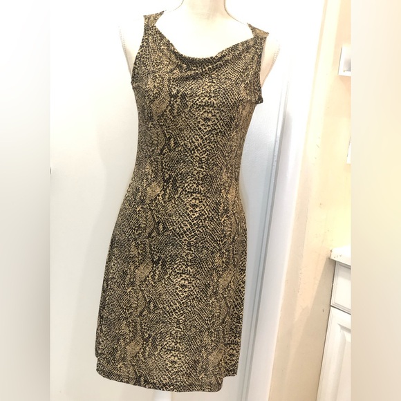 Snakeprint Dress - Picture 5 of 8